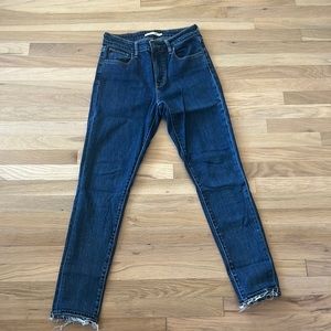 Levi’s 721 high rise skinny. Size 26. Jeans altered at bottom.